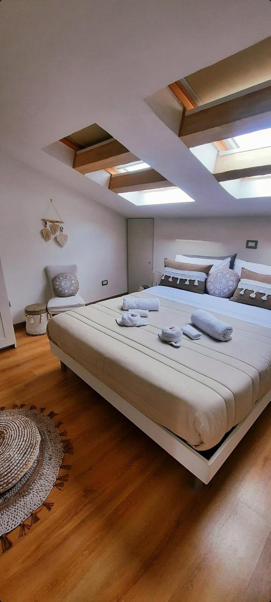 La Mansarda Suite Benevento Habitación foto